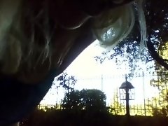 outdoor pee! video on WebcamWhoring.com