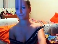 Voluptuous Webcam Girl Playing With Big Ass video on WebcamWhoring.com