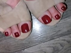 Cum on her sexy Toes with rosa heels video on WebcamWhoring.com