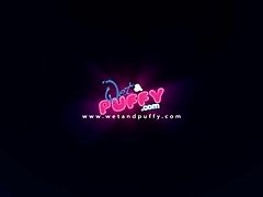 Wetandpuffy - A Golden Orgasm video on WebcamWhoring.com