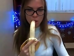 girl banana video on WebcamWhoring.com