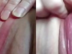 Fingering her clit until she cums video on WebcamWhoring.com