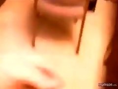 obliga a su hermana a tener sexo anal... y acaba en su boca video on WebcamWhoring.com