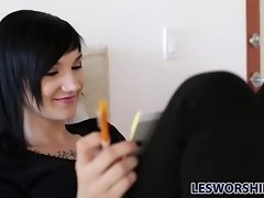 Leigh Raven and Nikki Hearts tattooed lesbian roommates video on WebcamWhoring.com
