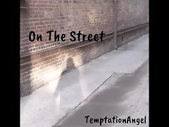 Getting Off On The Street video on WebcamWhoring.com