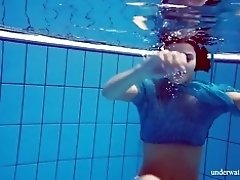 Flying panties underwater of Marusia video on WebcamWhoring.com