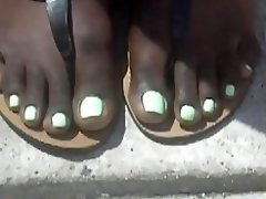 Taccara Perdue Neon Toes video on WebcamWhoring.com