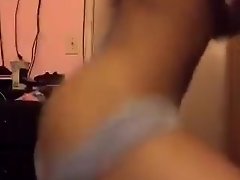 thicc ebony girl twerking in tight underwear video on WebcamWhoring.com